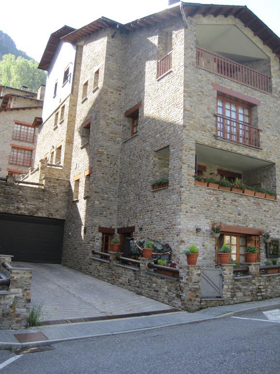 P&C Font Verd Canillo Exterior foto