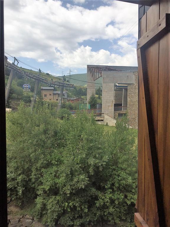 P&C Font Verd Canillo Exterior foto